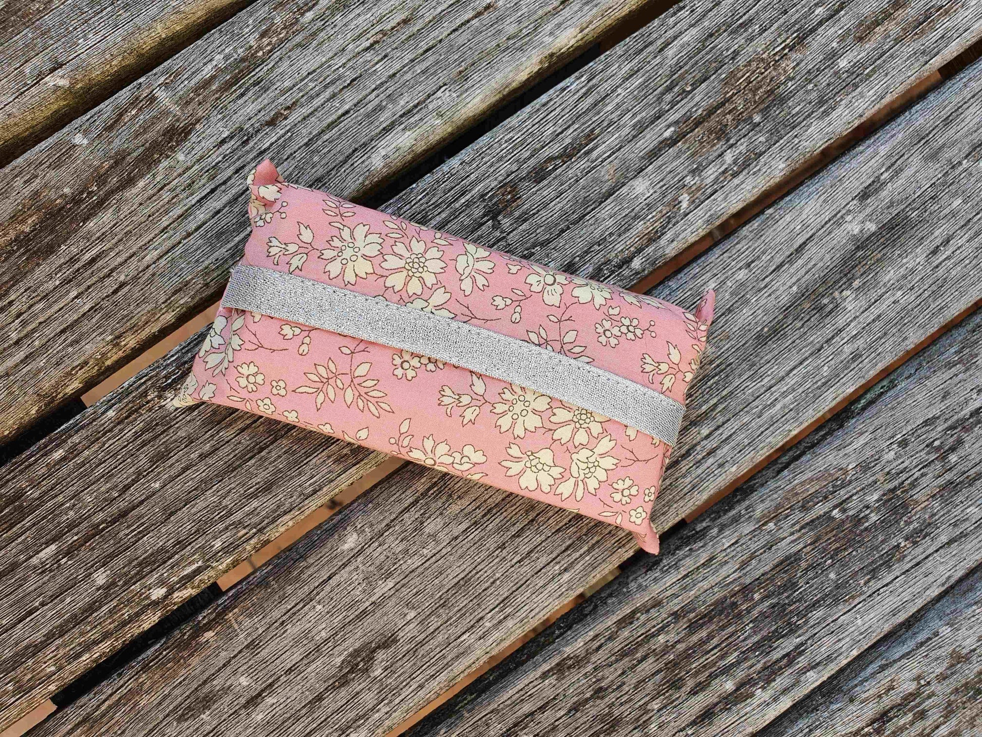 SAUTERELLE ROSE OUTLET NEUF Etui Mouchoir Liberty fille