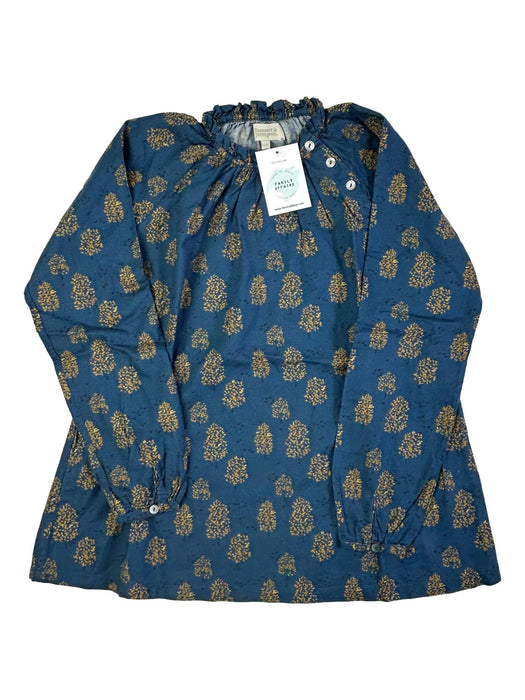 BONNET A POMPON 12 ans blouse bleue motif arbres