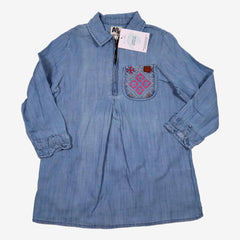 American Outfitters N 4 ans robe bleu jean et broderies