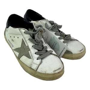 GOLDEN GOOSE P32 Baskets blanches étoile grise