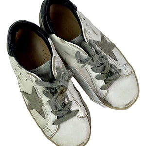 GOLDEN GOOSE P32 Baskets blanches étoile grise