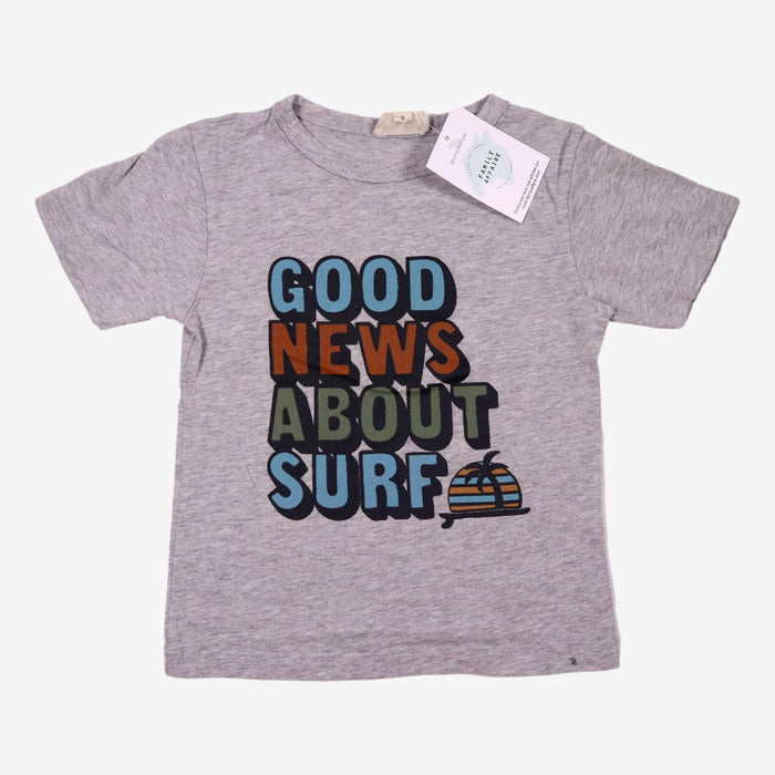 LOUIS LOUISE 3 ans T-shirt gris "Good news about surf"