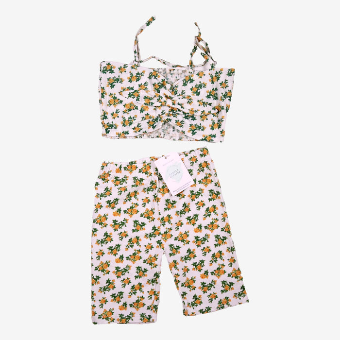 BV 8 ans ensemble short et top a fleurs