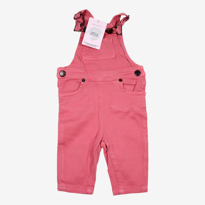 C de C 6 mois Salopette rose en jean