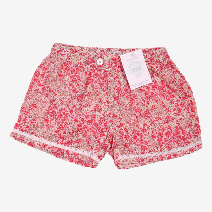 C DE C 6 ans short fleuri