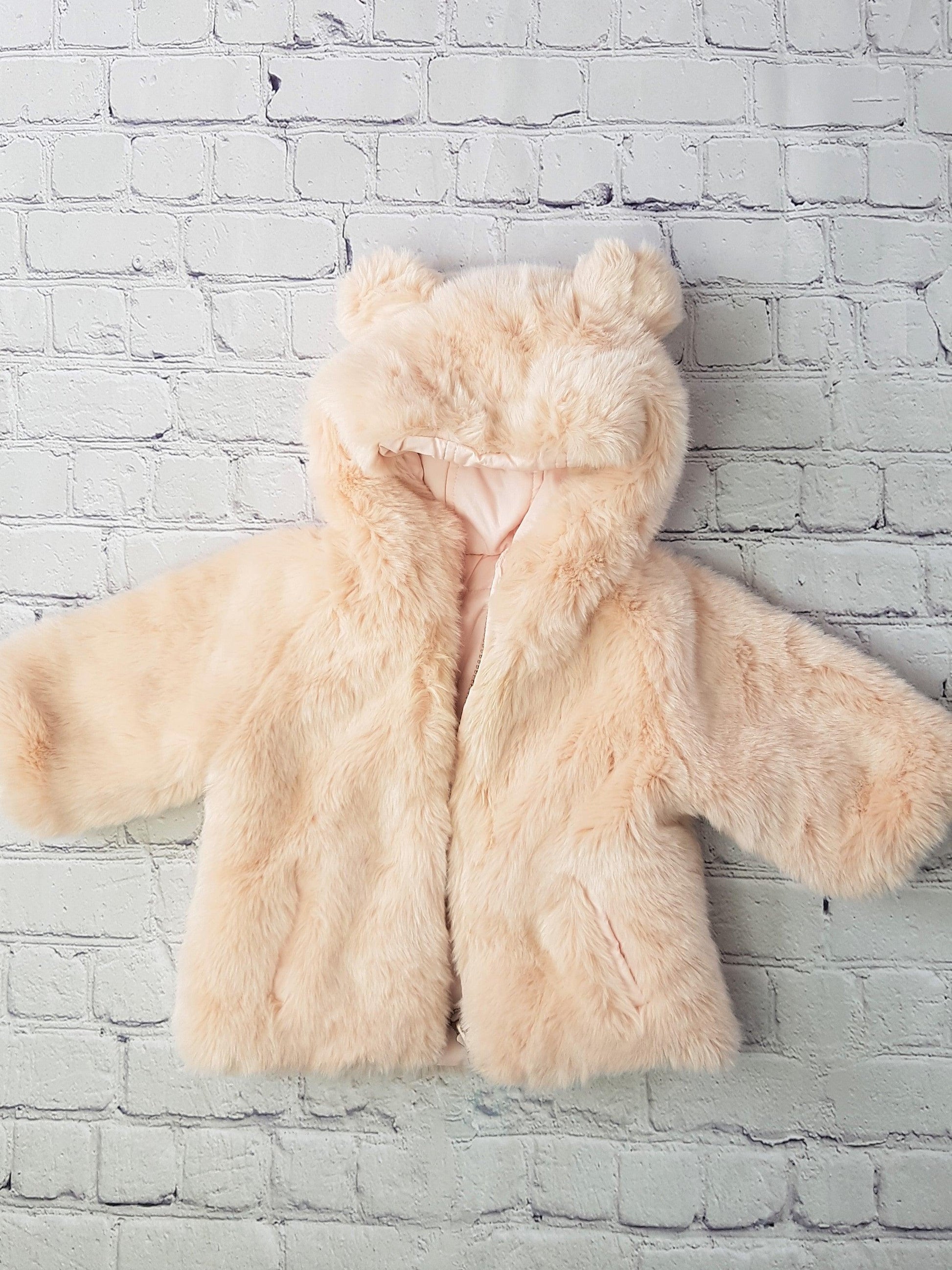 fur coat pink baby 3 mois manteau en fourrure rose bebe 3 mois family affaire occasion vetement bebe (4347002355760)